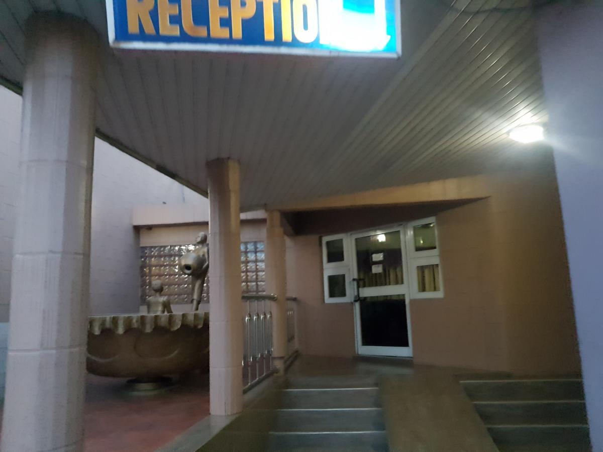 Mariam Hotel Tamale Ngoại thất bức ảnh